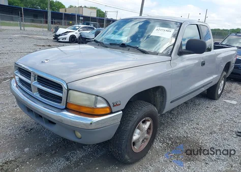 2000 Dodge Dakota Slt/Sport z USA, uszkodzony, nr VIN 1B7GG22X9YS744843